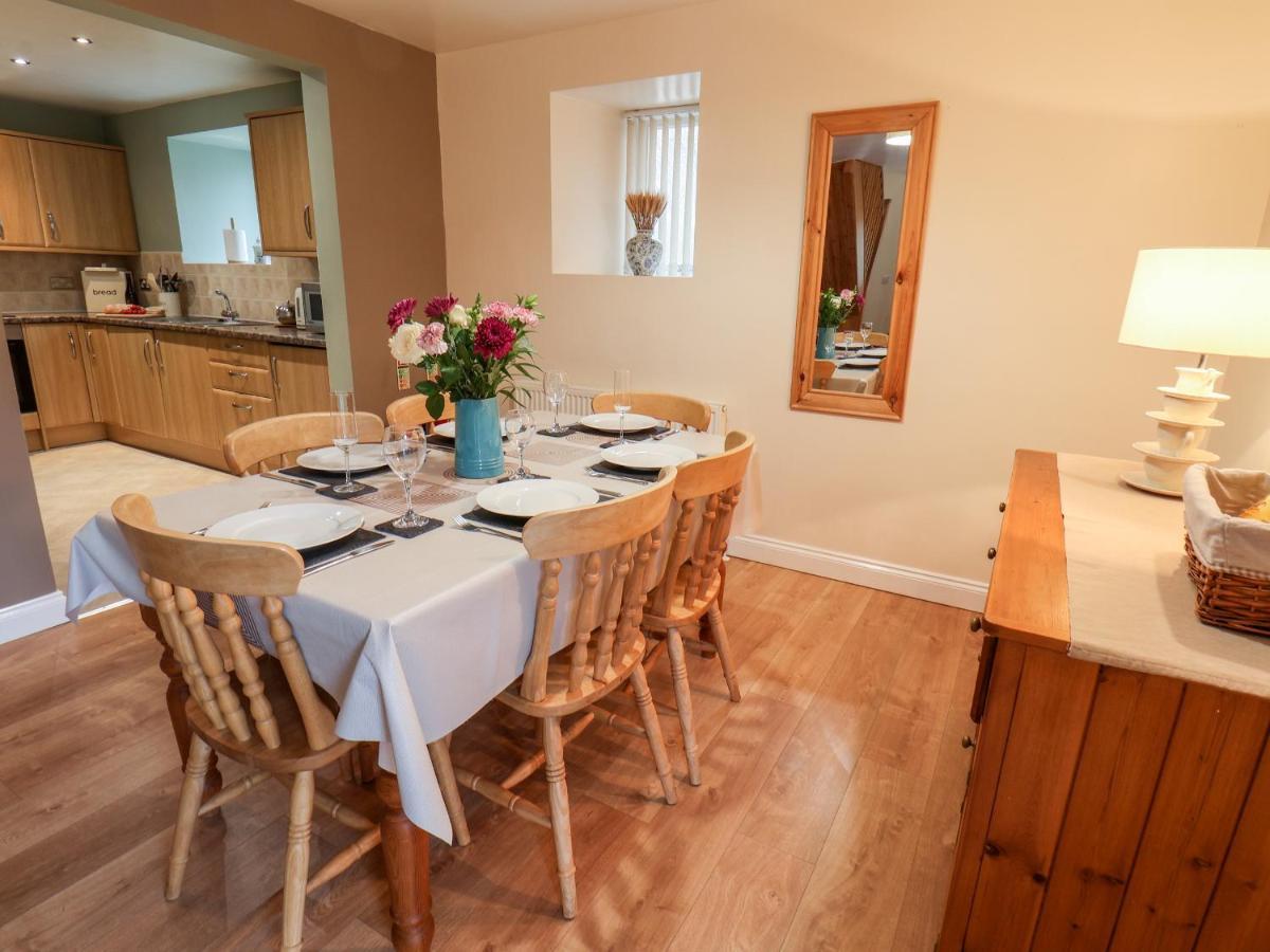 Mulgrave Cottage Staithes Extérieur photo